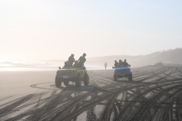 jeep wisata parangtritis